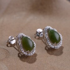 F05 Ohrringe Tropfen aus grüner Jade Glitzersteinchen Sterling Silber 925