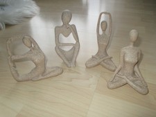 Deko Figuren meditierende Frauen 4 Stück NEU Beige