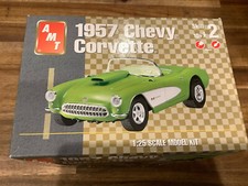 AMT 31215 1:25 Chevrolet 1957 Corvette Street Machine Bausatz Top (BZ08-20R11/1)