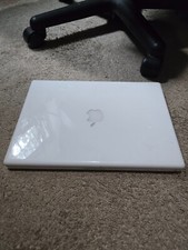 Apple MacBook Model A1181