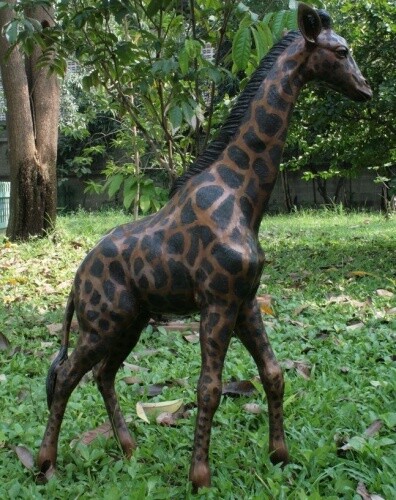 Bronzefigur giraffe groß - giraffe,
