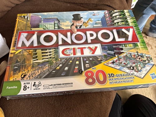 Hasbro monopoly city - hasbro,