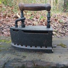 ANTIKE FRANZÖSISCHE GUSSEISEN