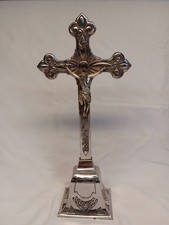Altes Tischkreuz, Standkreuz, Altarkreuz, Kruzifix, Versehkreuz, Metall