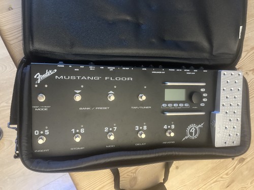 Fender mustang floor - fender,