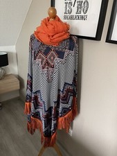 Traumhaft schönes elegantes Schultertuch Schal Poncho Überwurf Seide Fransen TOP