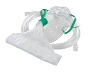 10 Sauerstoffmasken mit