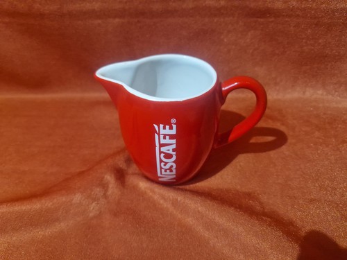 Nescafe milchkännchen mit - nescafe,