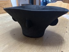 Exquisite Tonschale In Schwarz aus Keramik