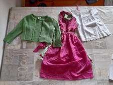 Dirndl für Kinder mit Schürze, Strickjacke und Bluse für Kinder (Gr. 110)