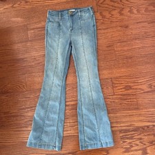 Altar’d State 27 Zinnia