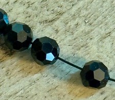 80 Glasschliff-Perlen ca. 6mm