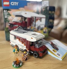 LEGO CITY: Abenteuer-Wohnmobil 60454