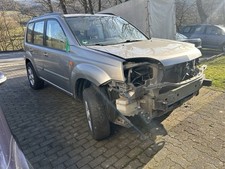 Nissan X-Trail T30 2.5  Schlachtfest 