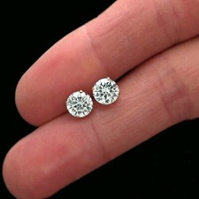 2ct Round Simulated Diamond