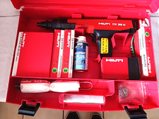 *HILTI  DX 36 M  PROFI  BOLZENSETZGERÄT.+ VIEL ZUBEHÖR + KOFFER. TOP ZUSTAND.*
