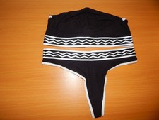 Bikini S  bandeau und Tanga