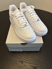 Size 8 - Nike Air Force 1 '07
