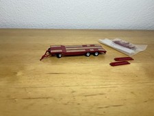 Herpa 1:87- 3-achs Tieflade-Anhänger Goldhofer TU3 - dunkelrot  mit Rampen 
