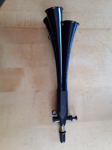 Signalhorn perchten tröte - /perchten/, tröte/