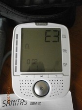 Sanitas Blutdruck Messgerät Oberarm mit Sprachausgabe 4x30  Speicherplätze 