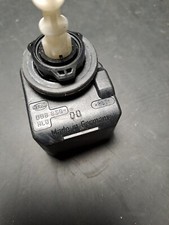 Hella Stellelement Leuchtweitenregulierung 008 830-HLO Polo 9N Original VW