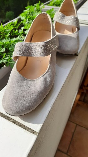 Paar schuhe damen - schuhe"",
