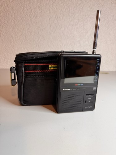 Casio 3100 lcd pocket color - casio,