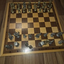 Vintage Schach Figuren Skulpturen Messing ?