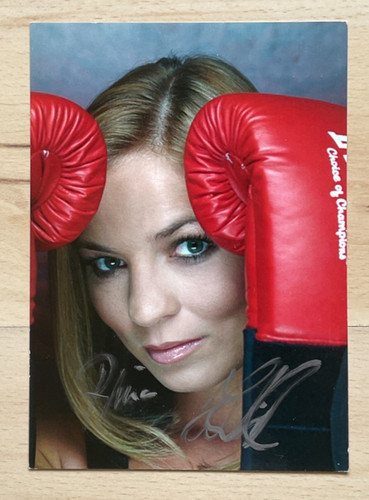 Regina halmich original - halmich,