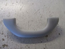 GRIFF VOLKSWAGEN POLO IV (9N1/2/3) Schrägheck 1.4 TDI 80 (BMS) 6N0857607M