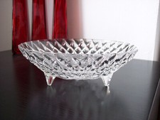 Dekorative Glas Schale  mit Blumen  Obstschale  rund   Ø ca. 21,5 cm  3 Füße