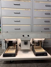 Poliermaschine mit Absaugung  Poliereinheit  Poliermotor Dental Labor