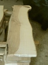 Olivesche Holz Esche Bohlen