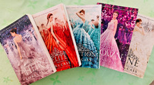 Kiera Cass, Buch 1-5 Selection Elite One Heir Crown, engl., 1-4 im Schuber/Box