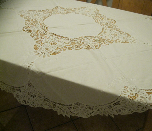 Prächtige alte tischdecke - prächtige,