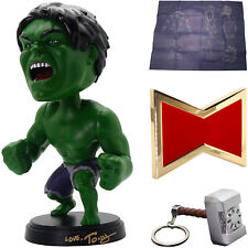 Hulk-Wackelkopf Figur aus