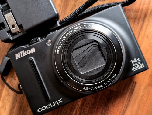 Neuwertig nikon coolpix - n,