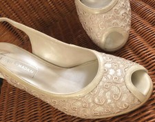 NEU LUXUS FLAMENCO SLING PUMPS