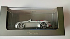 Porsche 911 / 992  turbo S Cabriolet 2020 Silbergrau Minichamps 1:43 OVP