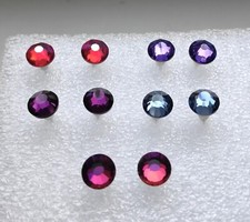 Ohrstecker Flat Back Rose in 9 mm Größe in verschiedenen Farben, je 1 Paar