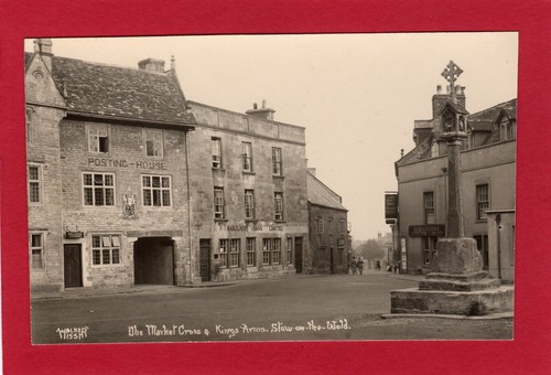 Old market cross - cross, arms