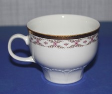 Mitterteich Bavaria Service weiß mit rosa Blüten  geblümt + Goldrand - Teile