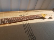 90's FENDER STRATOCASTER