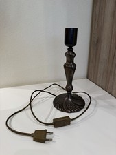 Antike Tischlampe im