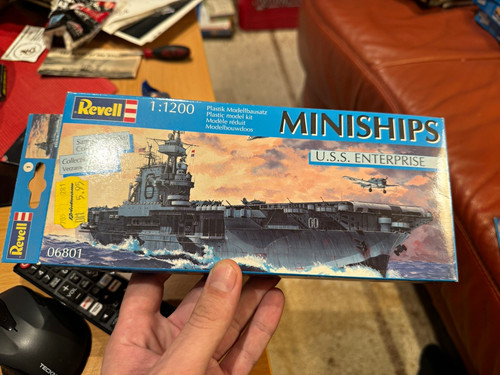 Revell enterprise 1995 - u.s.s.,