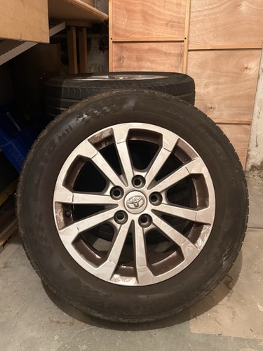 Toyota verso 205 - verso, r16