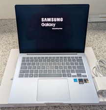 Samsung Galaxy Book4 Edge 14"