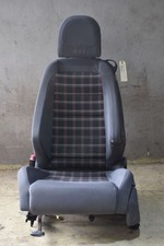 VW GOLF V (1K1) 2.0 GTI Sitz links vorn Beschädigt