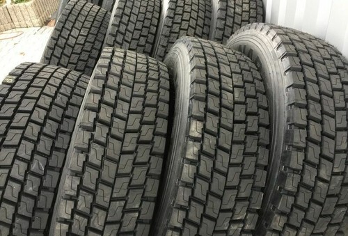 Neu 315 r22 154 - 315/70, 154/150l